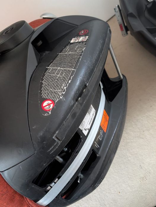 Cybex Cloud Q Isofix автокрісло автокресло база автолюлька