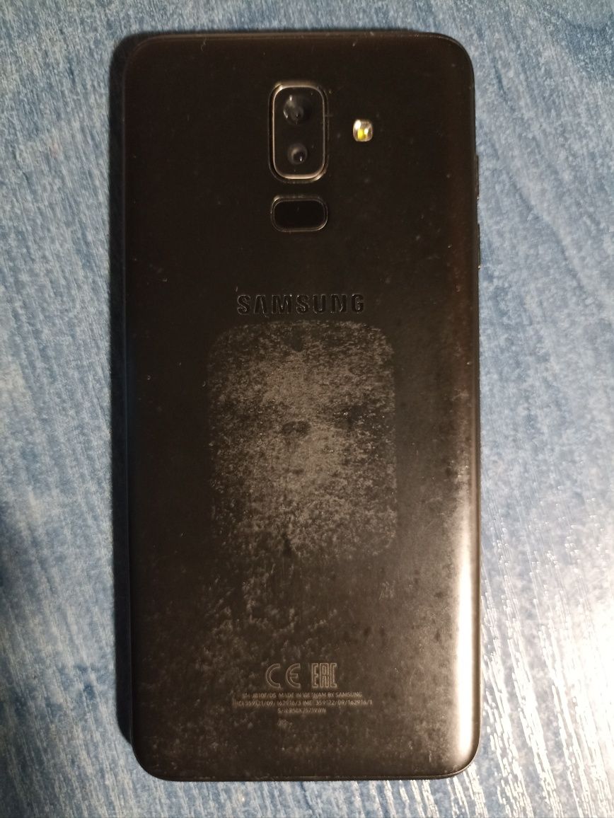 Мобільний телефон Samsung Galaxy J8 2018 Black