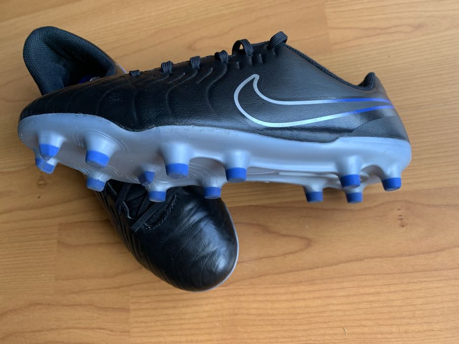 Chuteiras Nike Tiempo Legend Club Fg