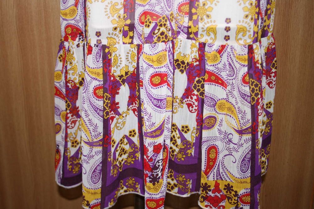 Wzorzysta letnia suknia stylu boho rozm. 42
