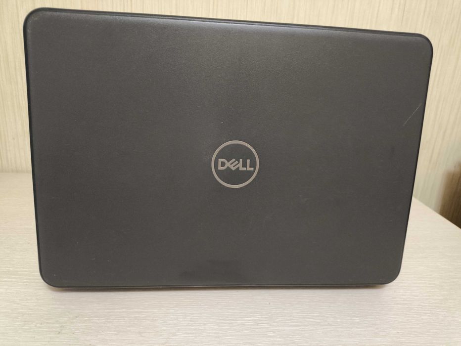 Dell 3310 (i3-8145u/8Gb/128Gb SSD/IntelUHD 620)FHD ПУШКА!