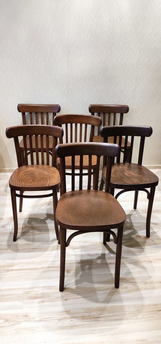 Стулья, мебель THONET антиквариат.