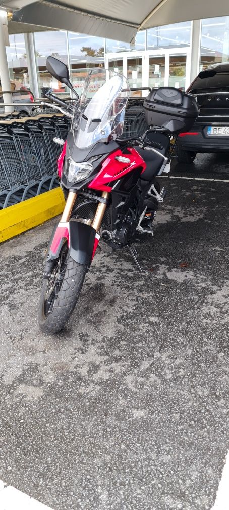 Honda CB500X 2023