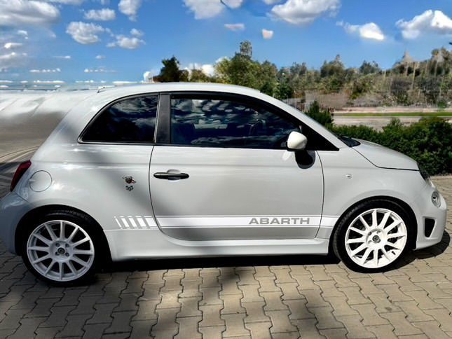 Fiat 500 UNIKAT Fiat Abarth 500 wersja 595 CARBON