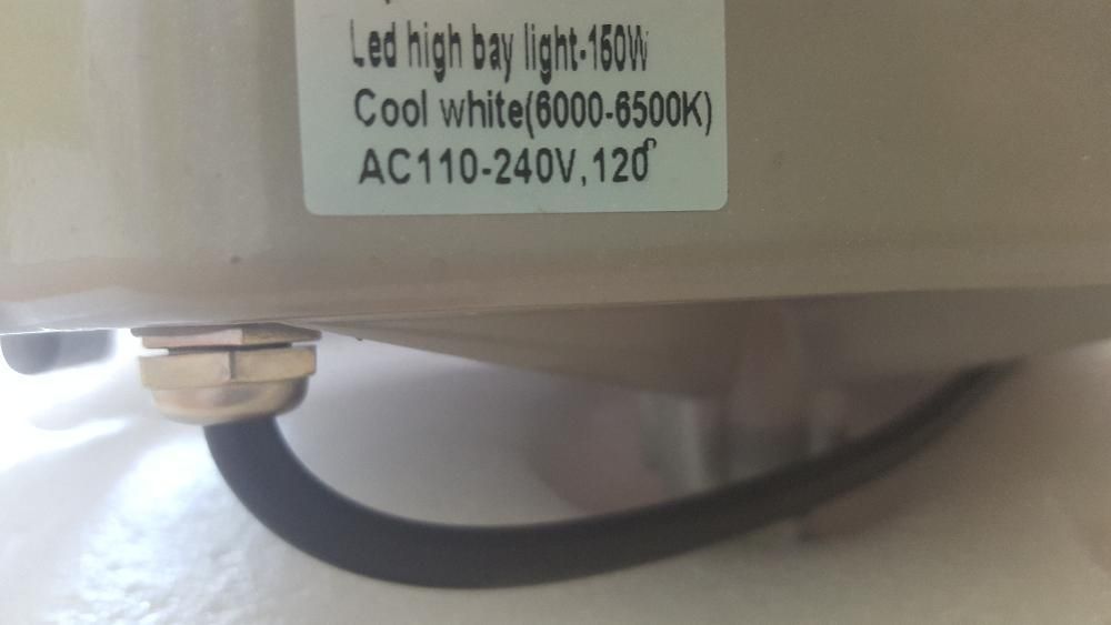 Campânula LED 150 W última unidade