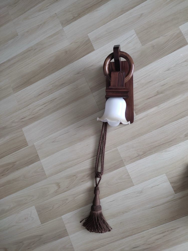 Lampa wiszaca klosz plus drewno