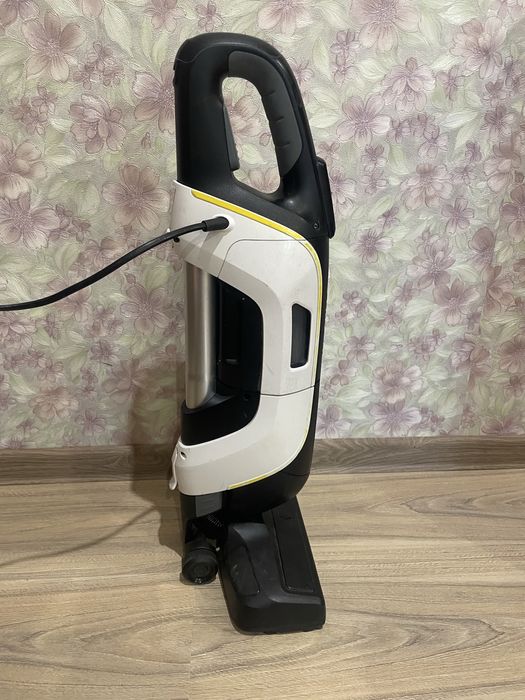 Пилесос Karcher vc 5 premium, в гарному стані.