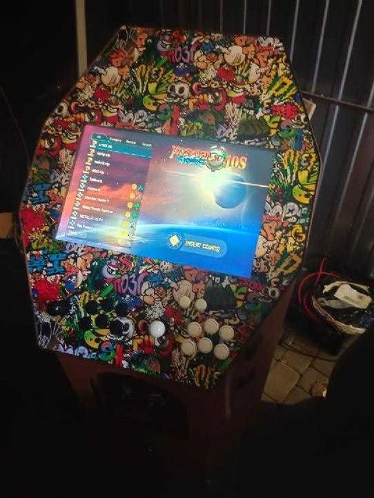 Automat do gier zręcznościowych / Arcade – w pełni sprawny