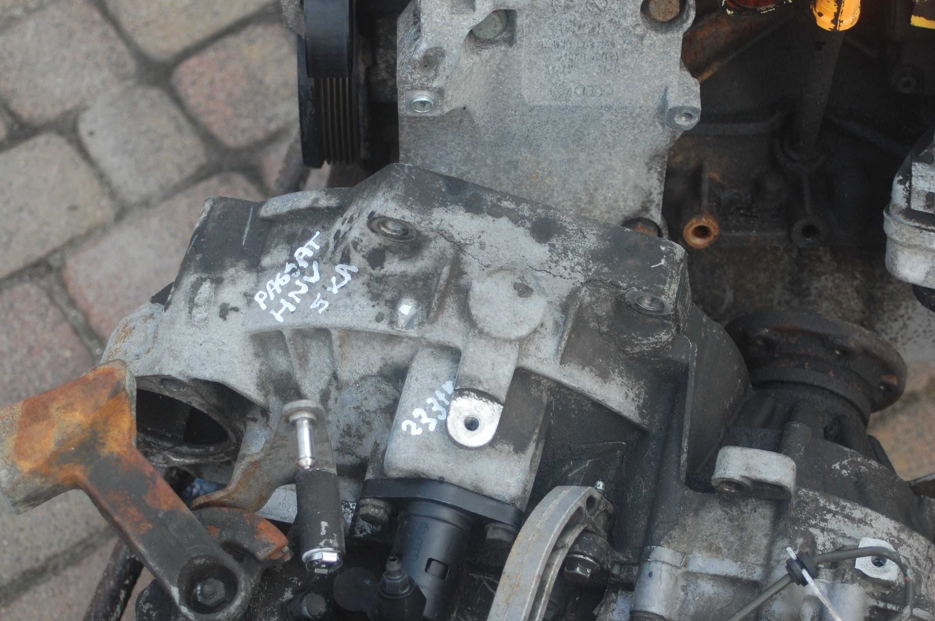 Skrzynia biegów HNV  VW Passat B6 1.9tdi  5biegów