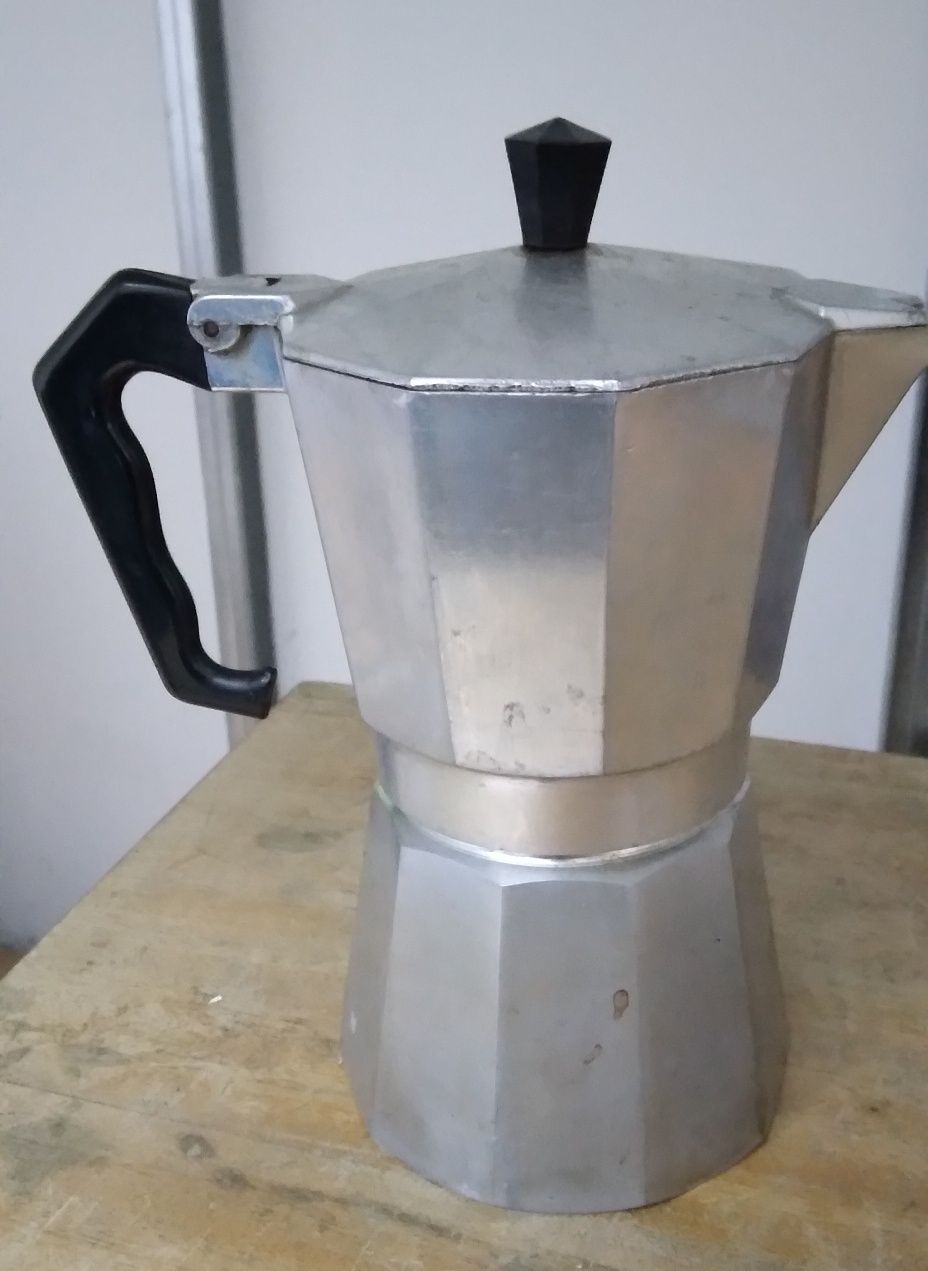 Cafeteira de café antiga