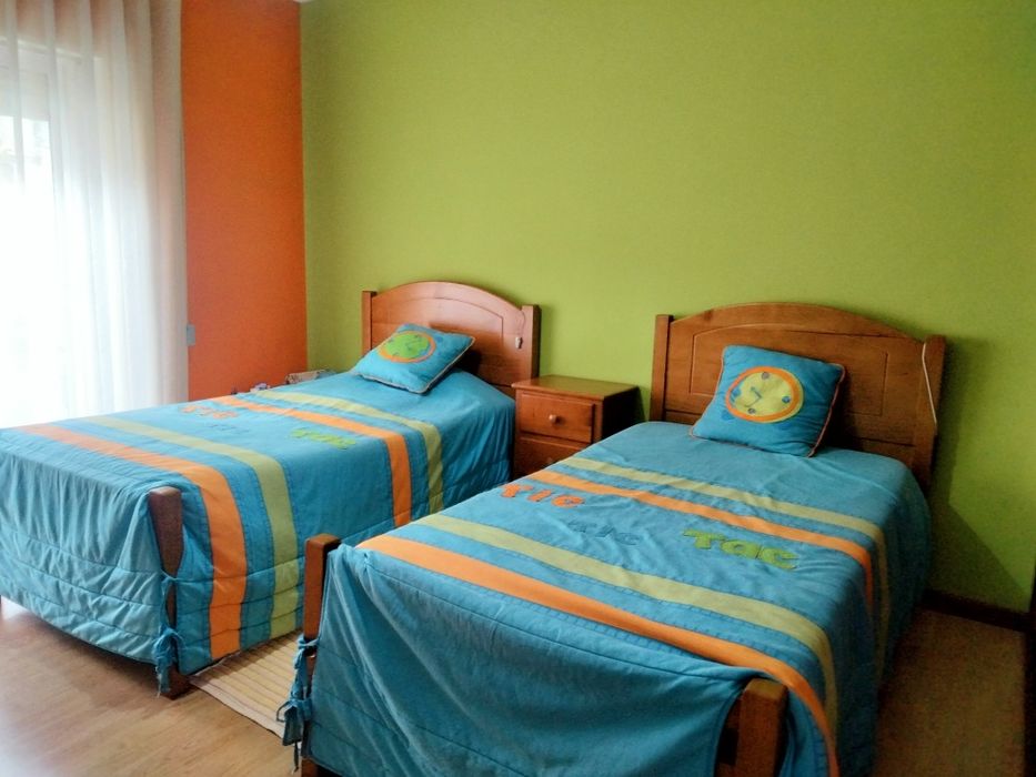 Conjunto 2 camas solteiro