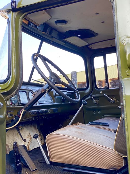 Зил 131 лесовоз з хранения