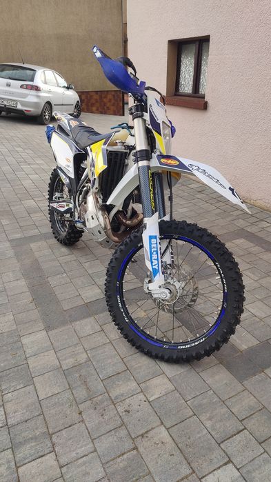 Husqvarna TE 300 2t gaźnik
