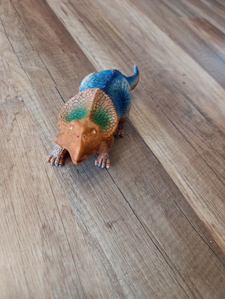 Dinozaur zabawka figurka