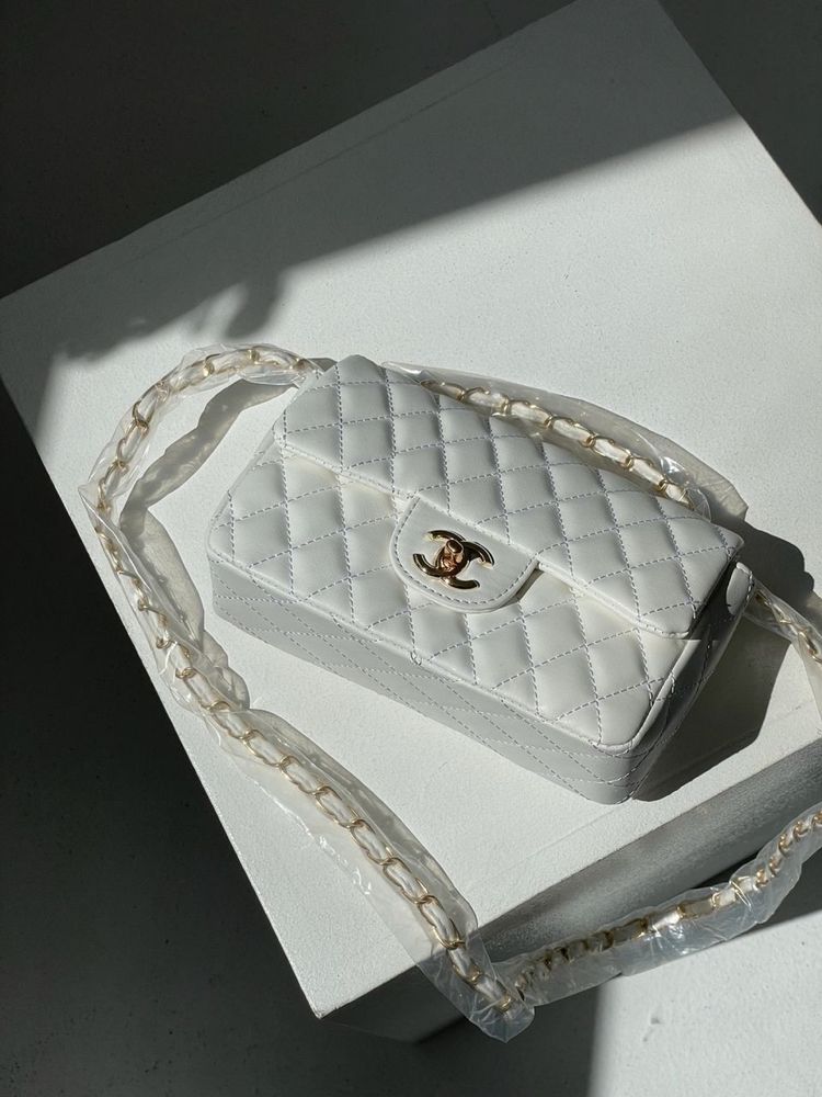 Жіноча сумка Chanel White