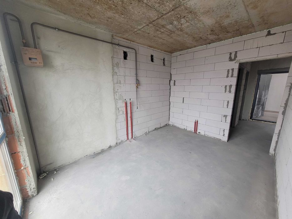 Продаж 2к Очеретяна  5/7ц новобуд зданий 61м 75тис