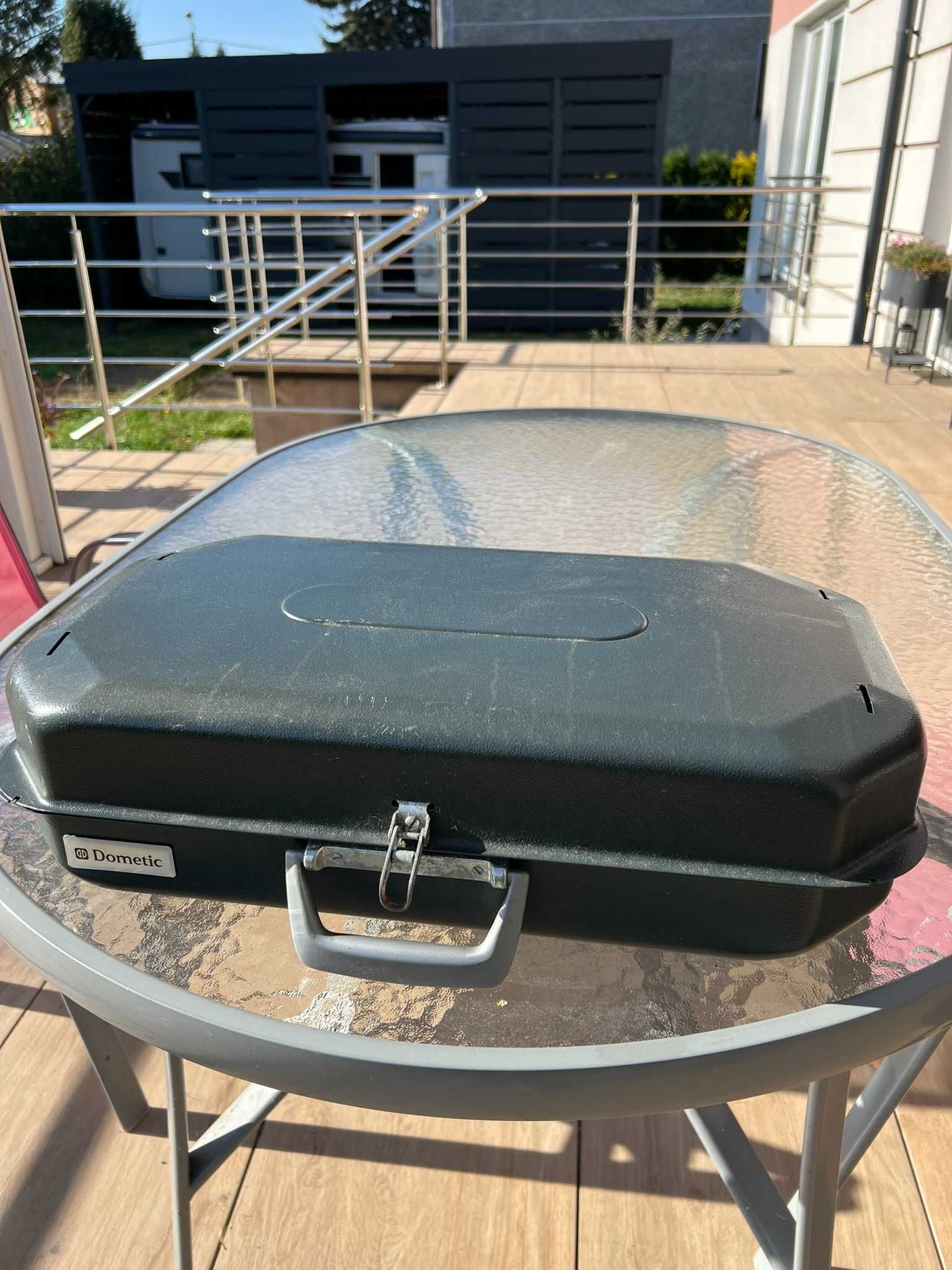 Sprzedam grill przenośny gazowy Dometic - idealny do karawaningu