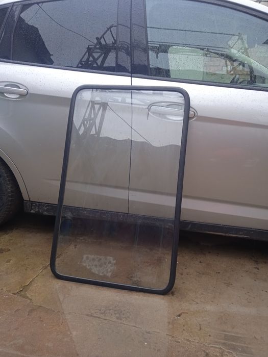 Скло мерседес спрінтер Mercedes Sprinter