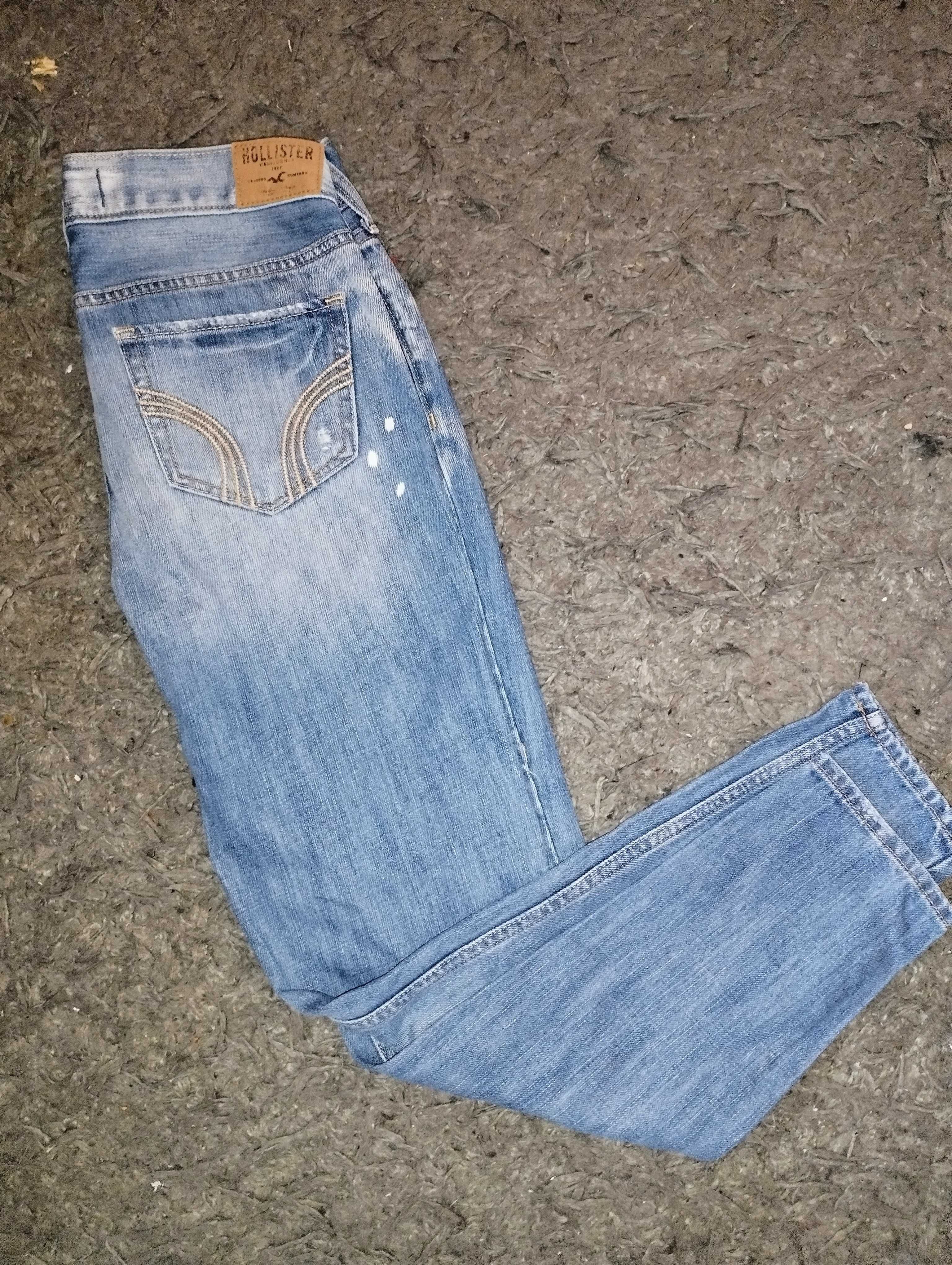 Hollister jeansy dziury/przetarcia/wytarcia rozm W24 (xs)