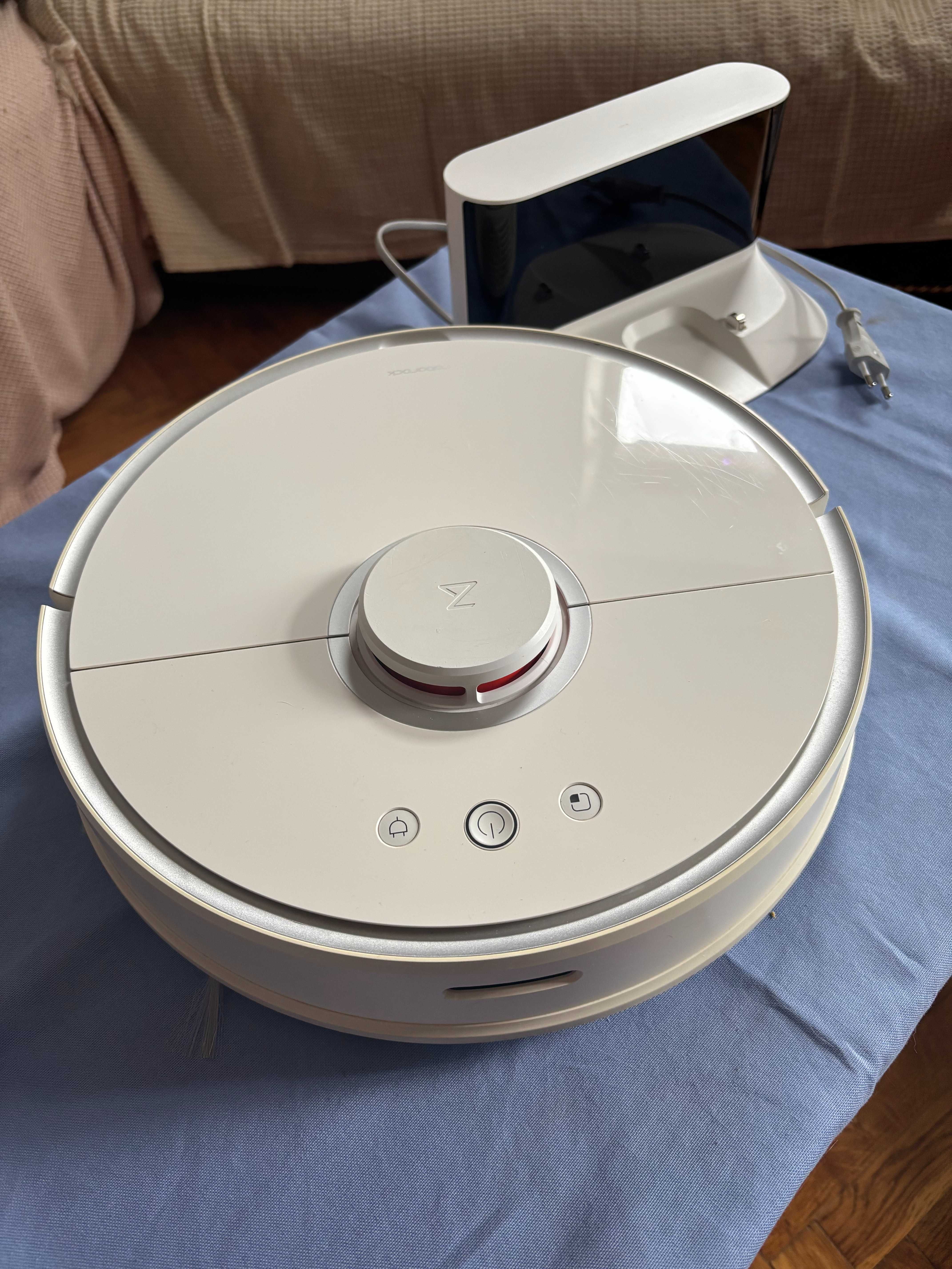 Робот пилосос Xiaomi Roborock Sweep One S50 + Нова база