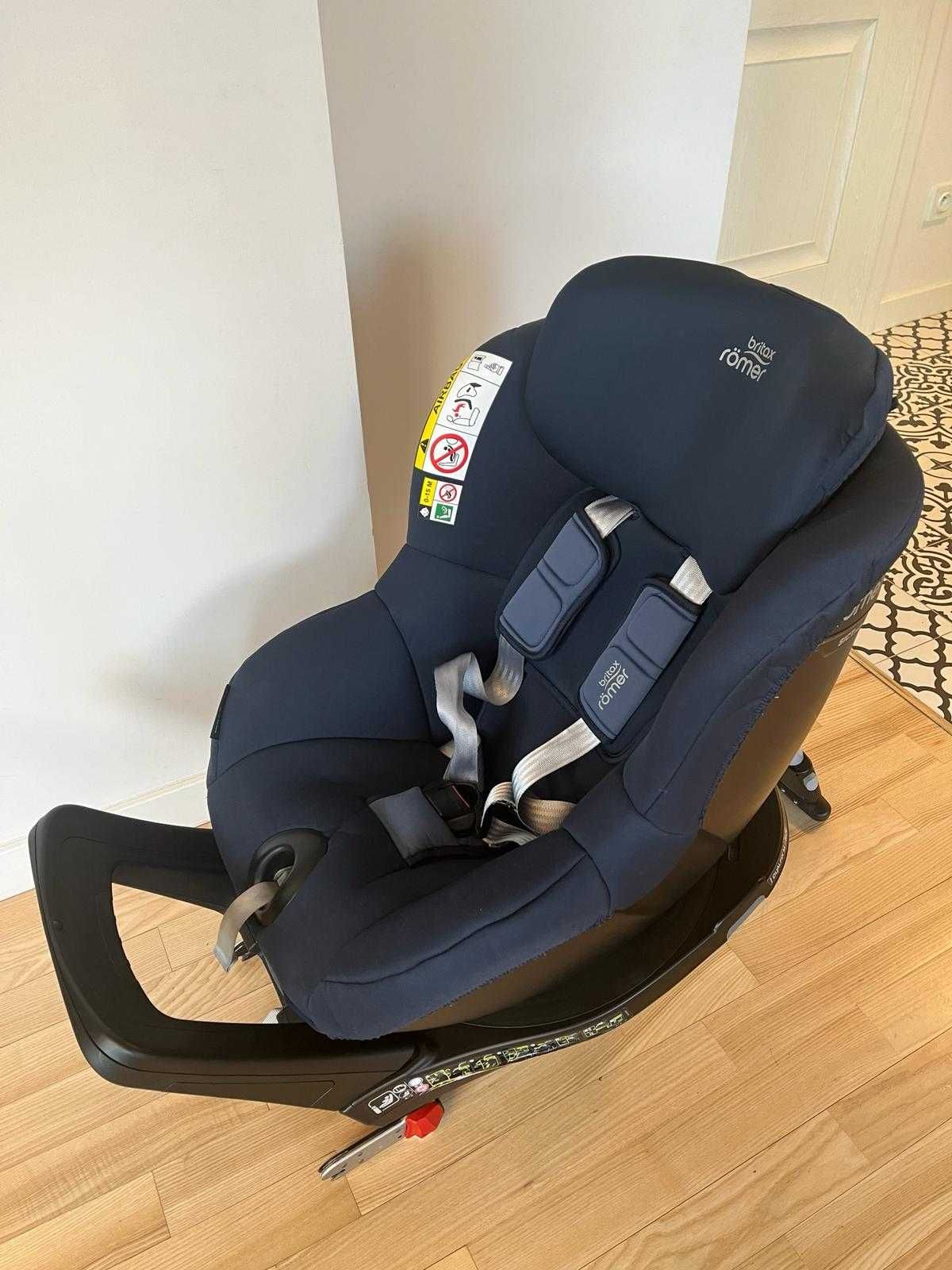 Fotelik Britax Romer dualfix m i-size