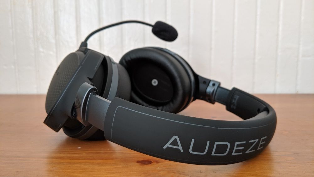 Наушники Audeze Mobius