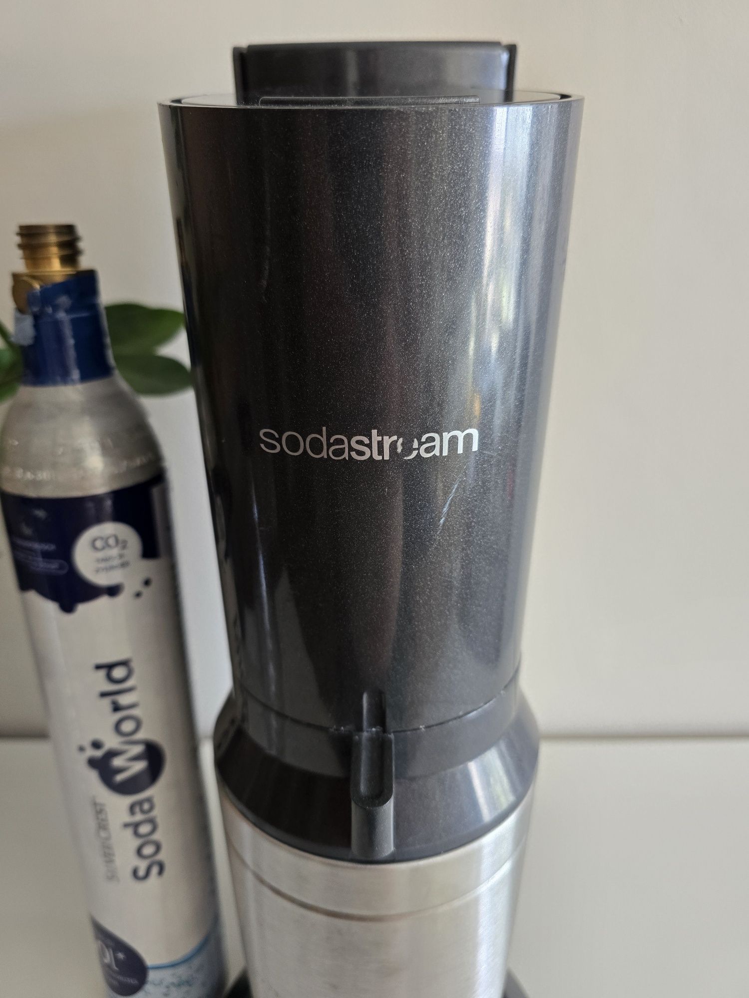 Sodastream Crystal używany, sprawny + karafka + butla CO2