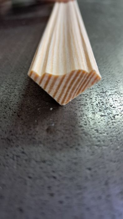 Listwa wykończeniowa listwa ozdobna listwa drewniana kątownik