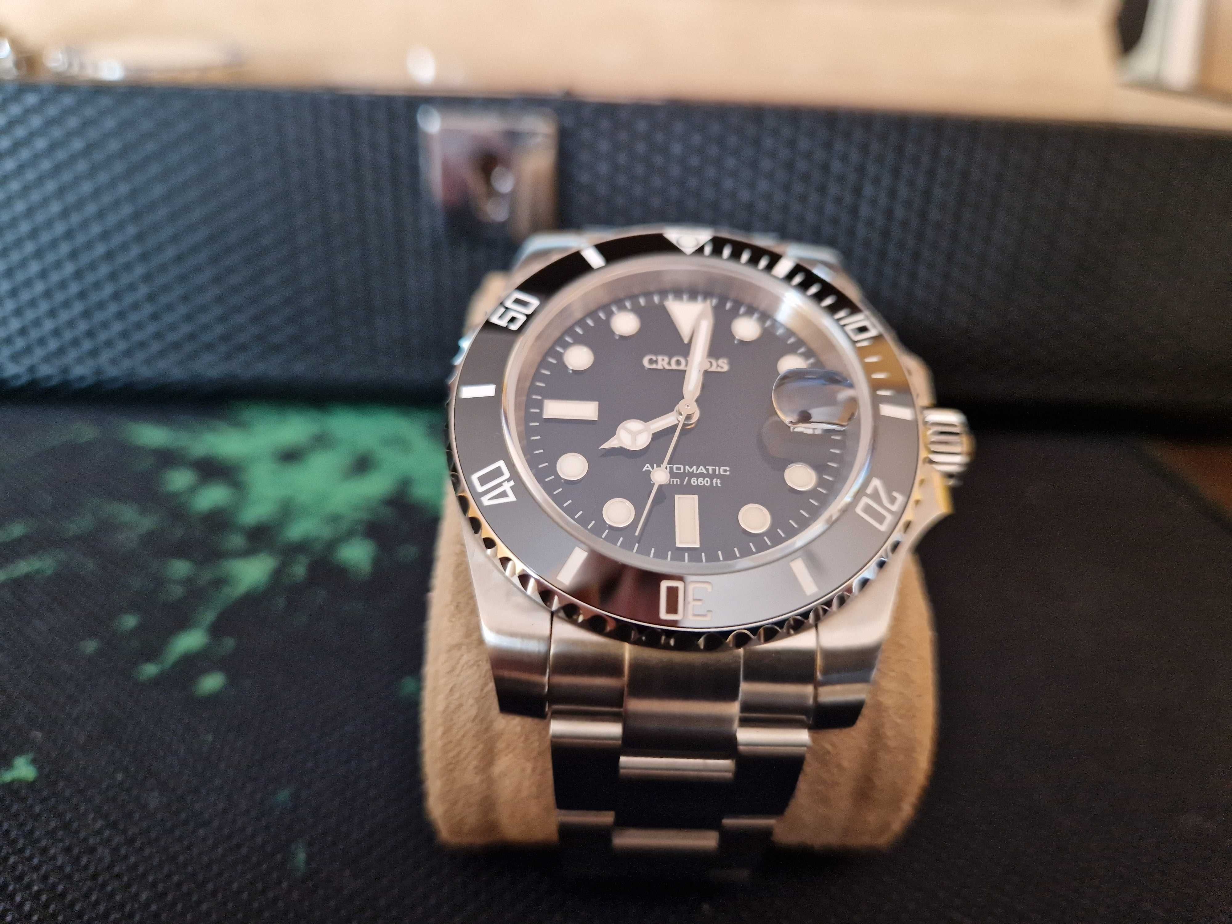 Nowy zegarek mechaniczny CRONOS, wzór Submariner