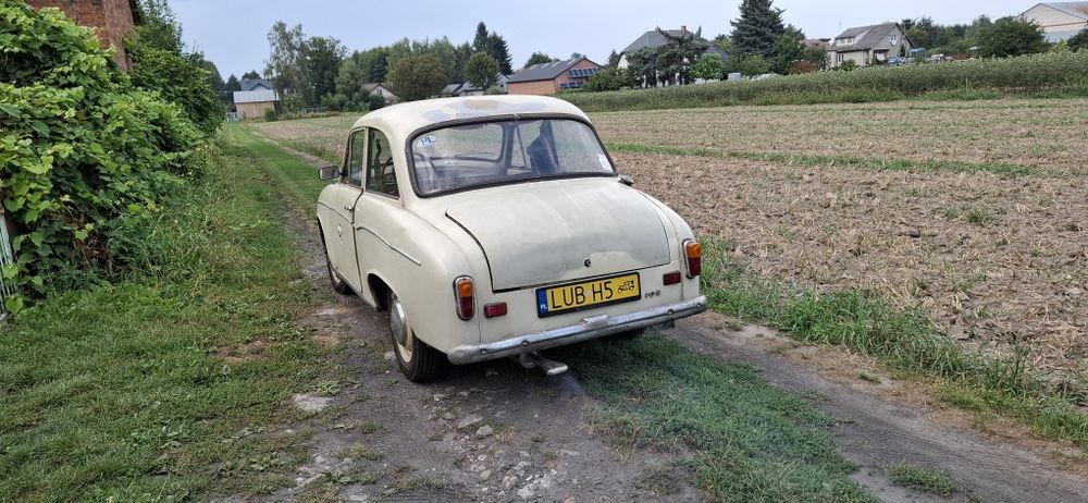 Syrena 105 sprawna zarejestrowana, żółte tablice