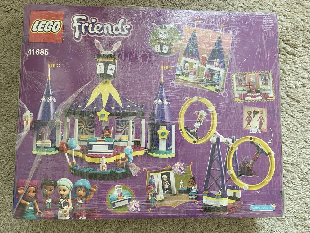 LEGO Friends 41685 Magiczne wesołe miasteczko z kolejką górską