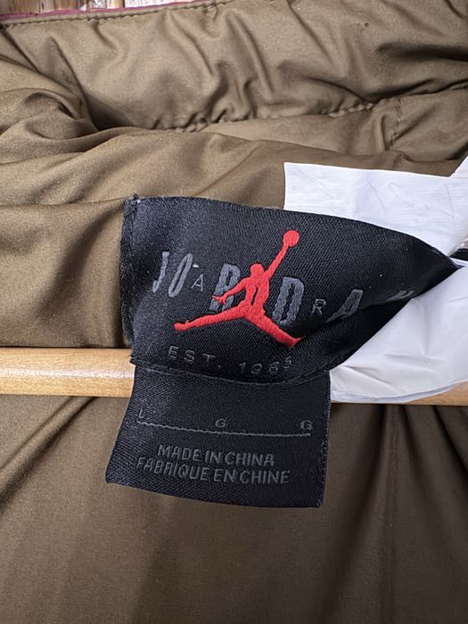 Чоловіча зимова куртка Jordan