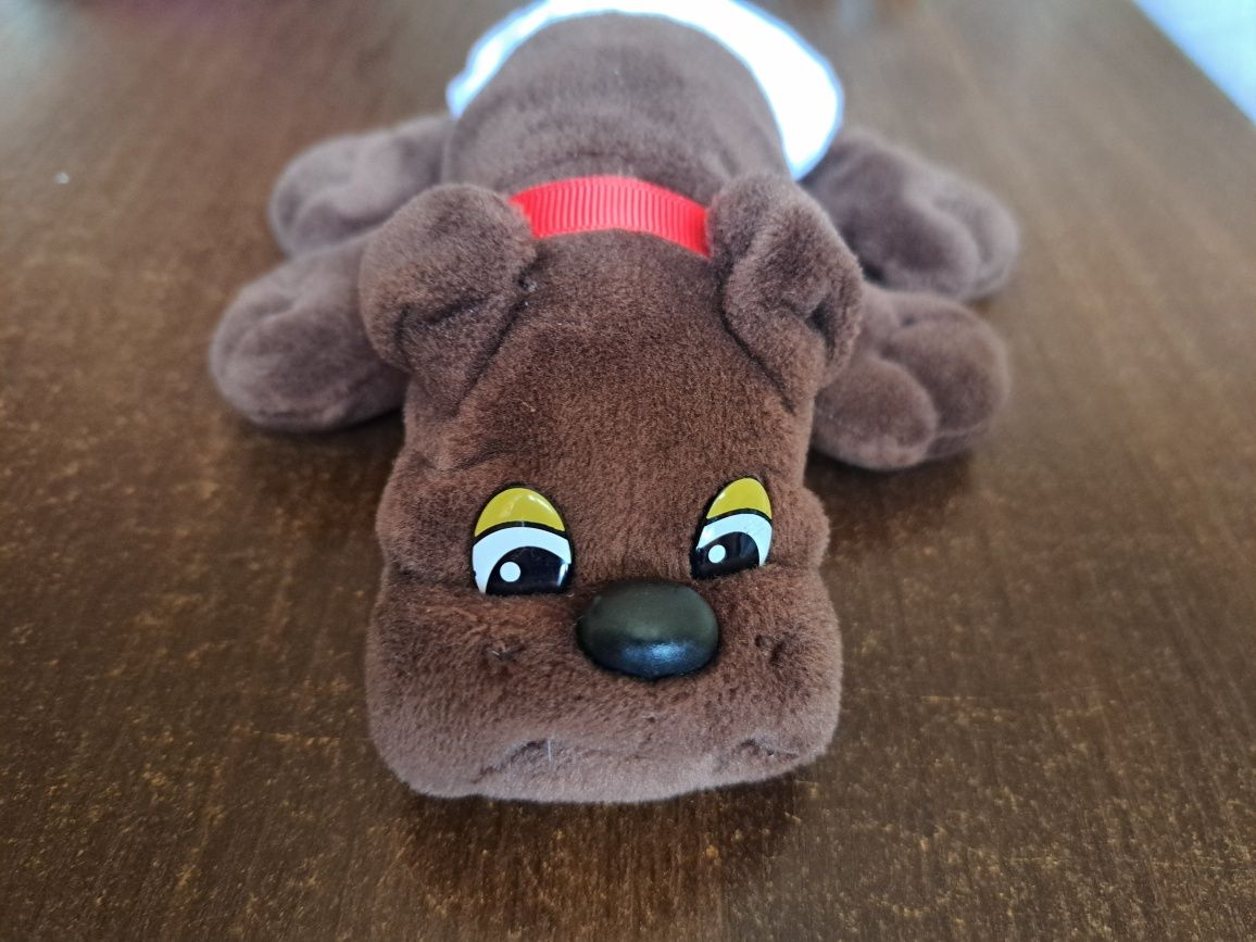 Pluszak szeniaczek buldog Hasbro 2019 stan idealny