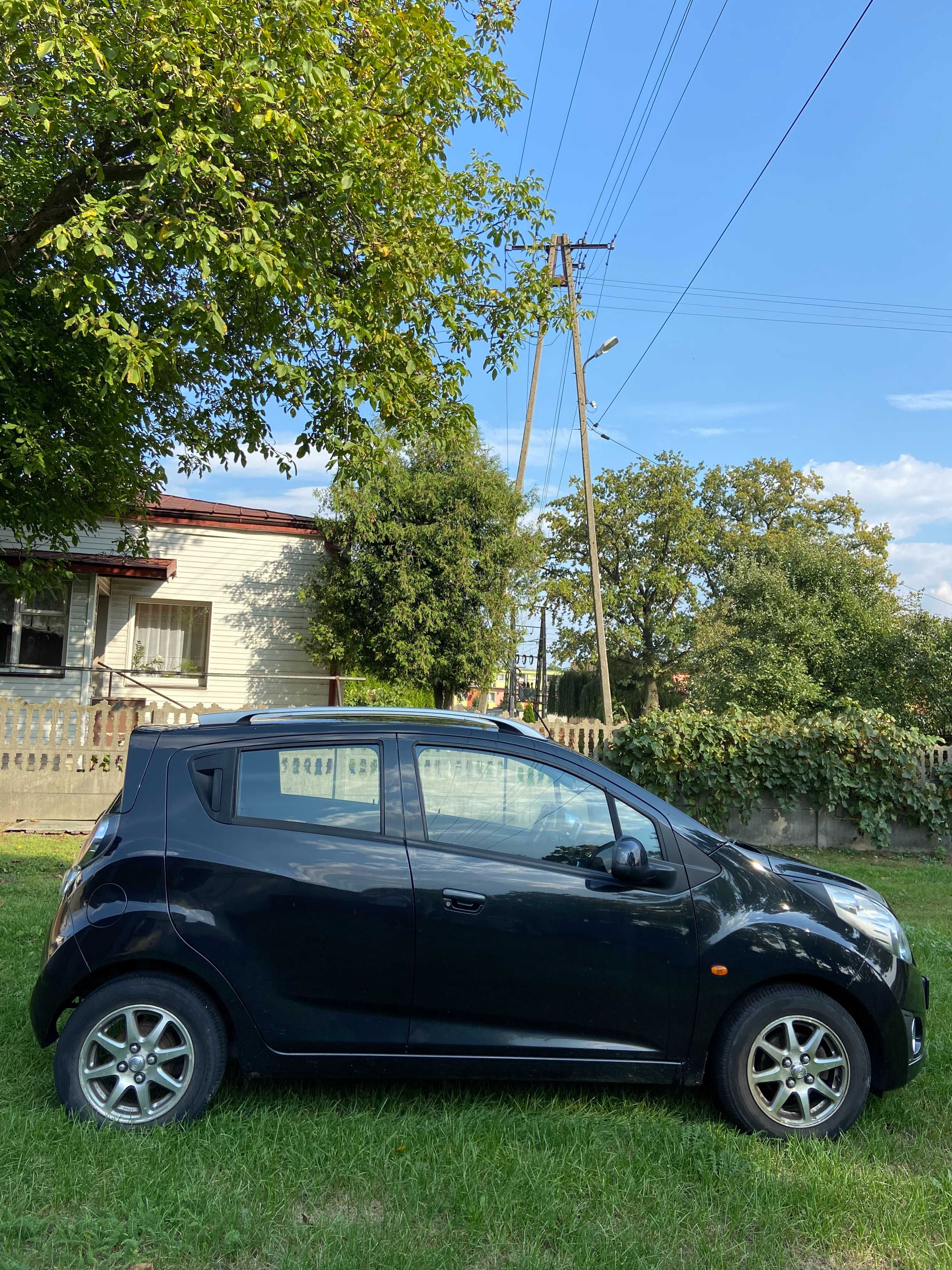 Sprzedam Chevrolet Spark bezwypadkowy 2010r. +komplet opon zimowych