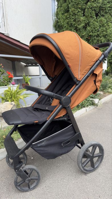 Прогулянковий візочок дитячий carrello bravo 2024