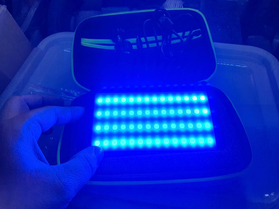 Lampa rgb prfom r100