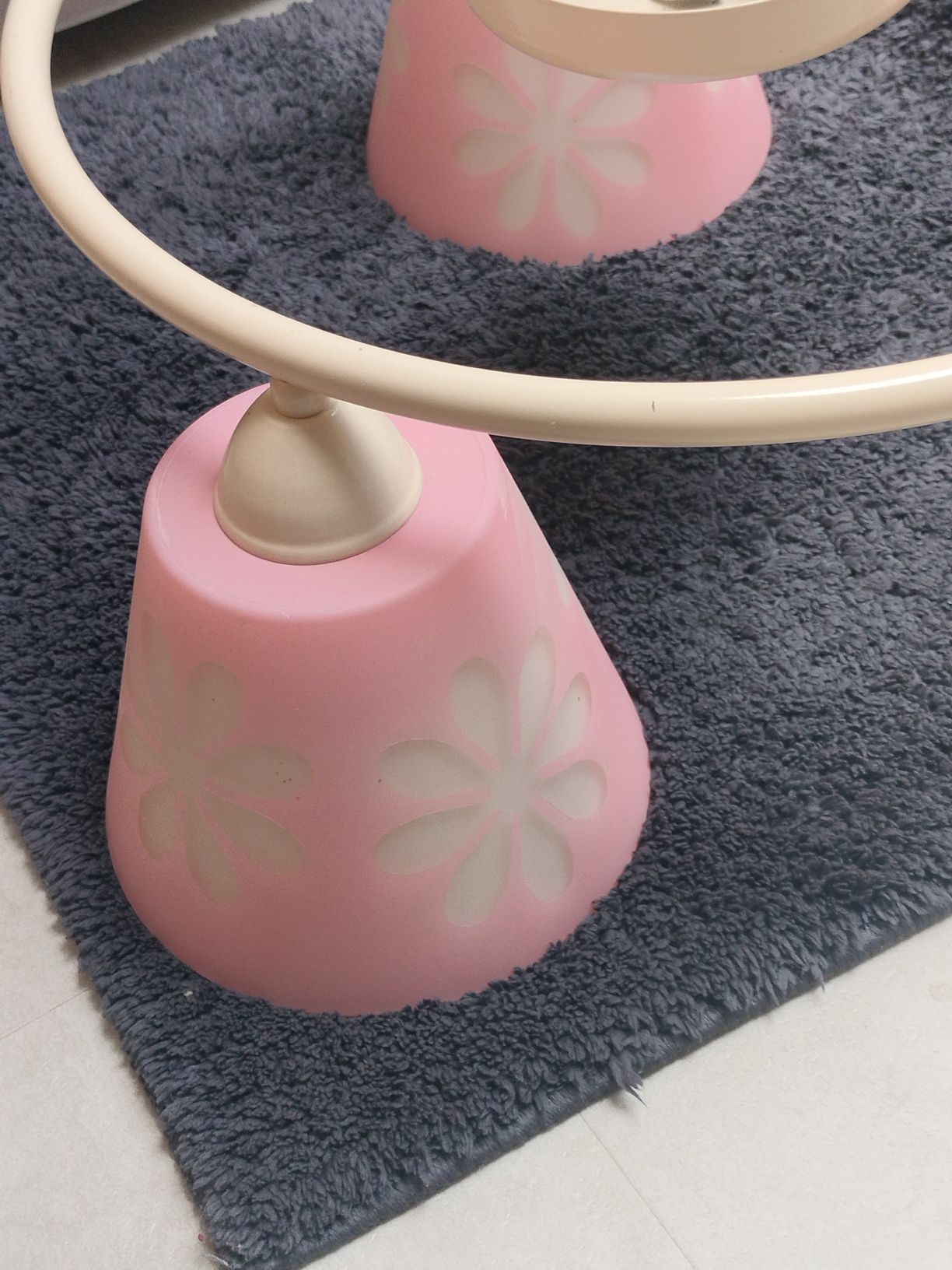 Żyrandol różowy kwiaty Aldex lampa sufitowa