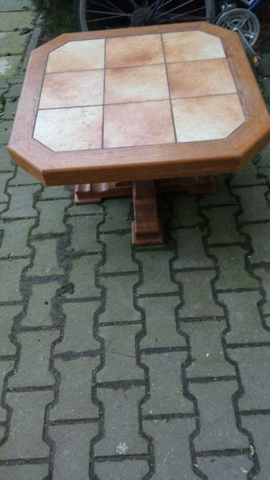 stolik kawowy ładny