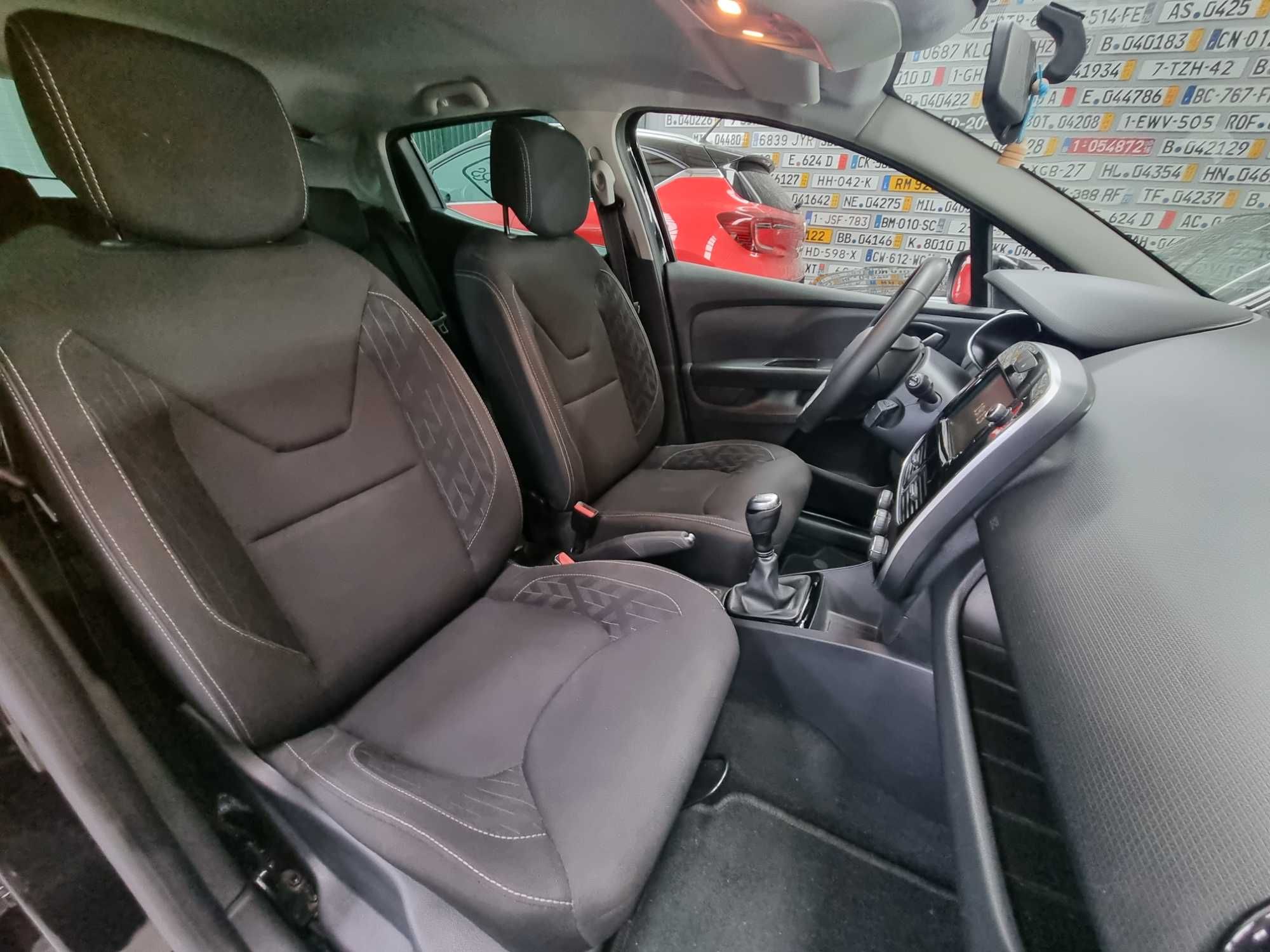 RENAULT CLIO TCe - 90 Cv