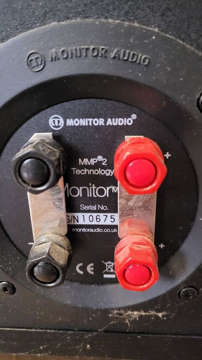 Kolumny głośnikowe Monitor MR4