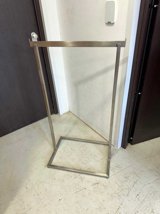 Expositor de roupa Inox
