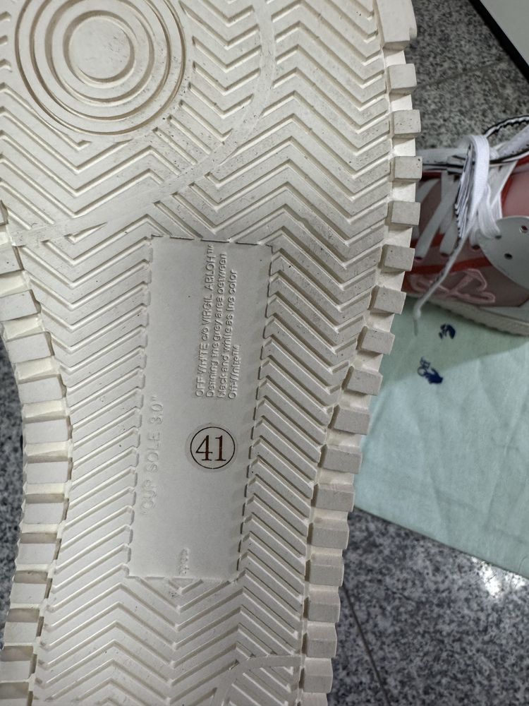 Кросівки кеди білі шкіряні 3.0 Off Court Off-White хайтопи 41р.