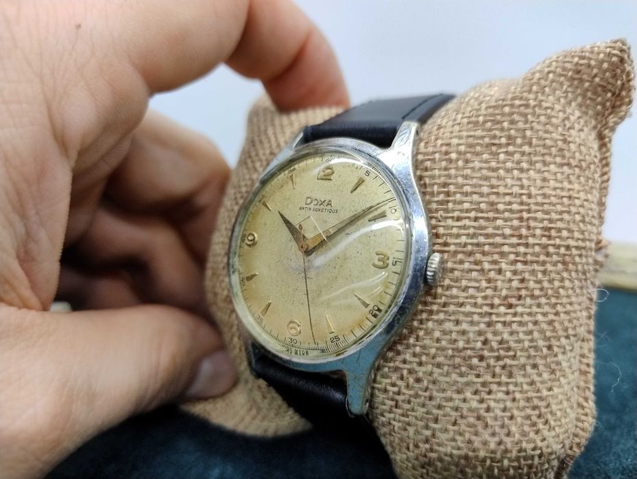 Oryginalny Zegarek Doxa szwajcarski  Mechaniczny model Jambo ! Vintage