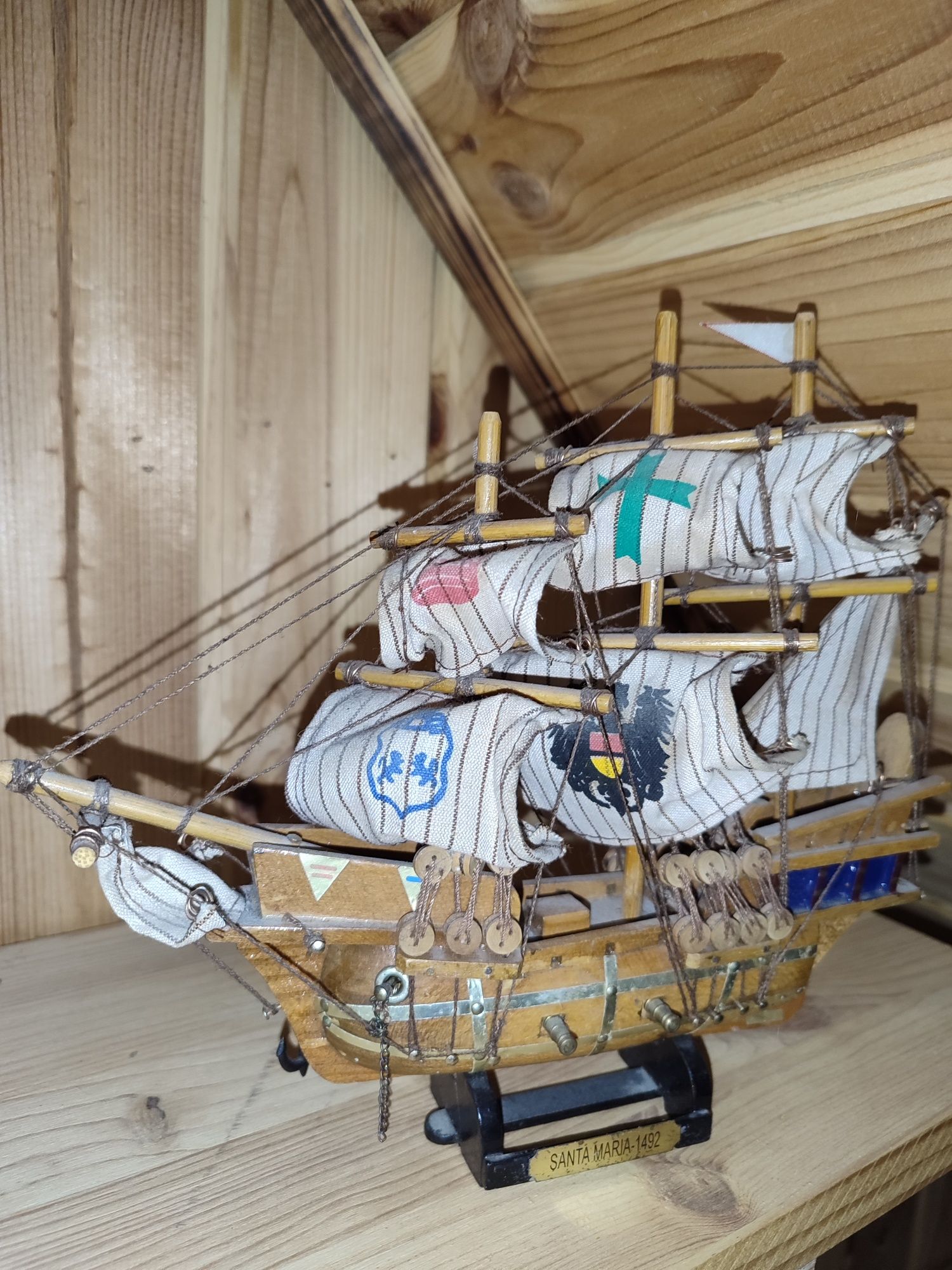 Коллекция макетов парусников, яхты, привезены с Европы.