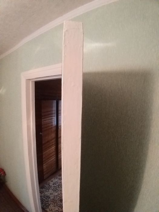 Кресло .шафа  3-х дверна ст1л двері  стулья плиты дсп  диван