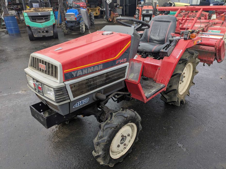 Yanmar F145D – kompaktowy traktor 4×4, 14 KM