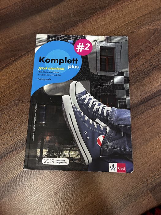 Podrecznik Komplett plus 2