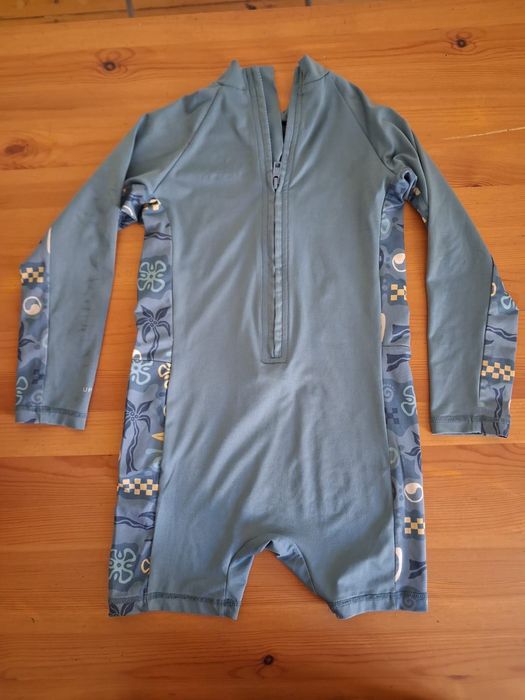 Fato de banho corpo inteiro 7 anos