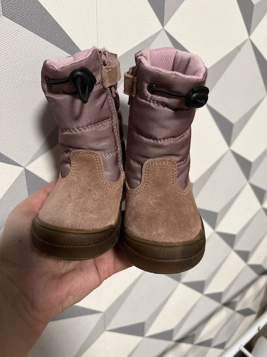 Чобітки для дівчинки