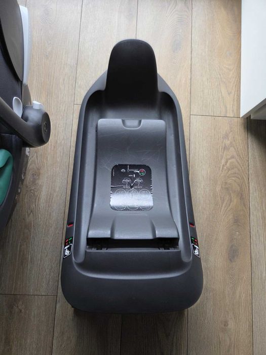 fotelik samochodowy Cybex Aton B2 z bazą  i-Size 0-13 kg, Steel Grey